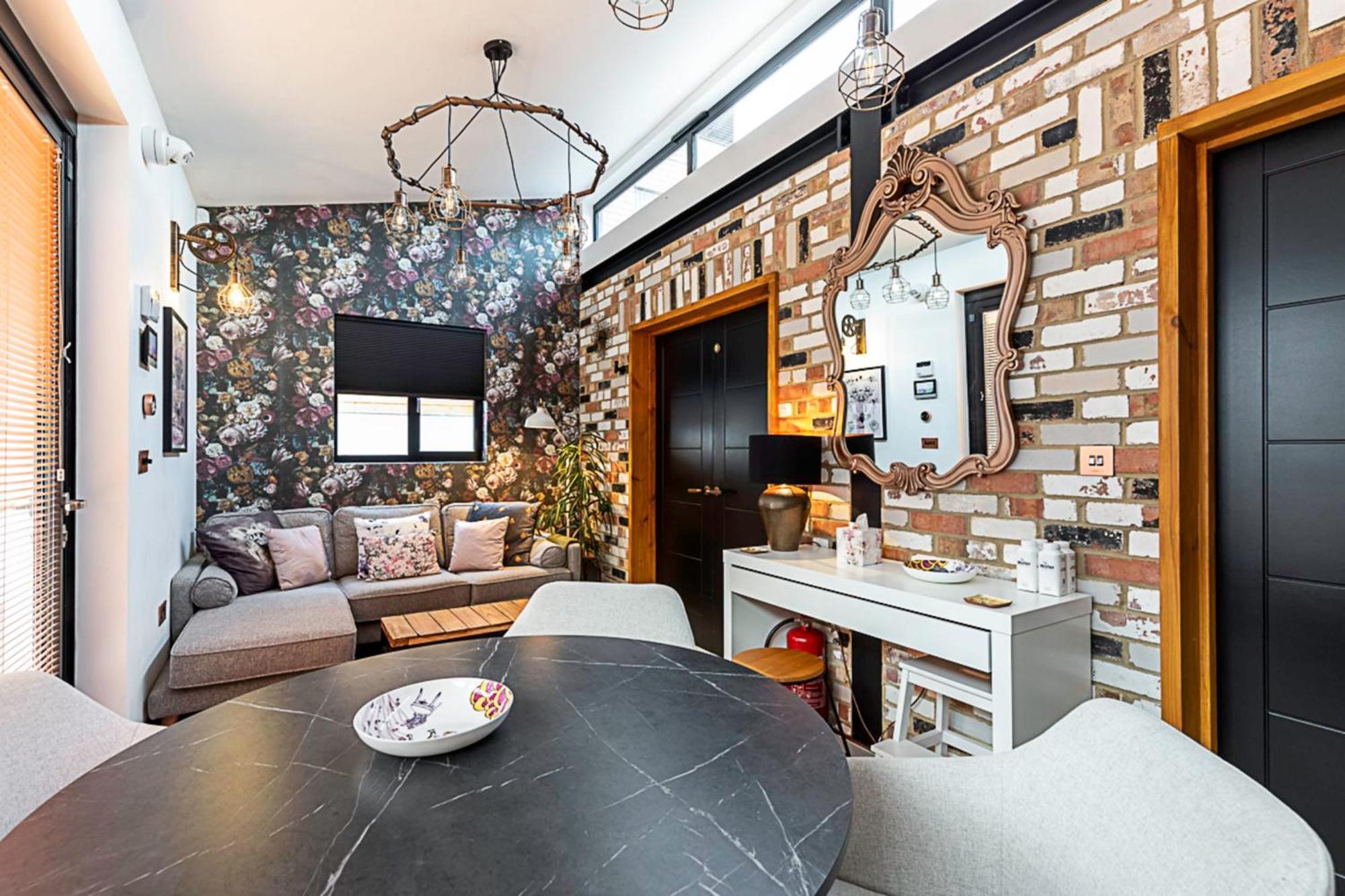 Ferienhaus Scarlett Heart In Golders Green *